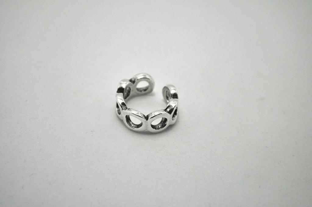 Anillos  en círculos " La Locura De Marnie "