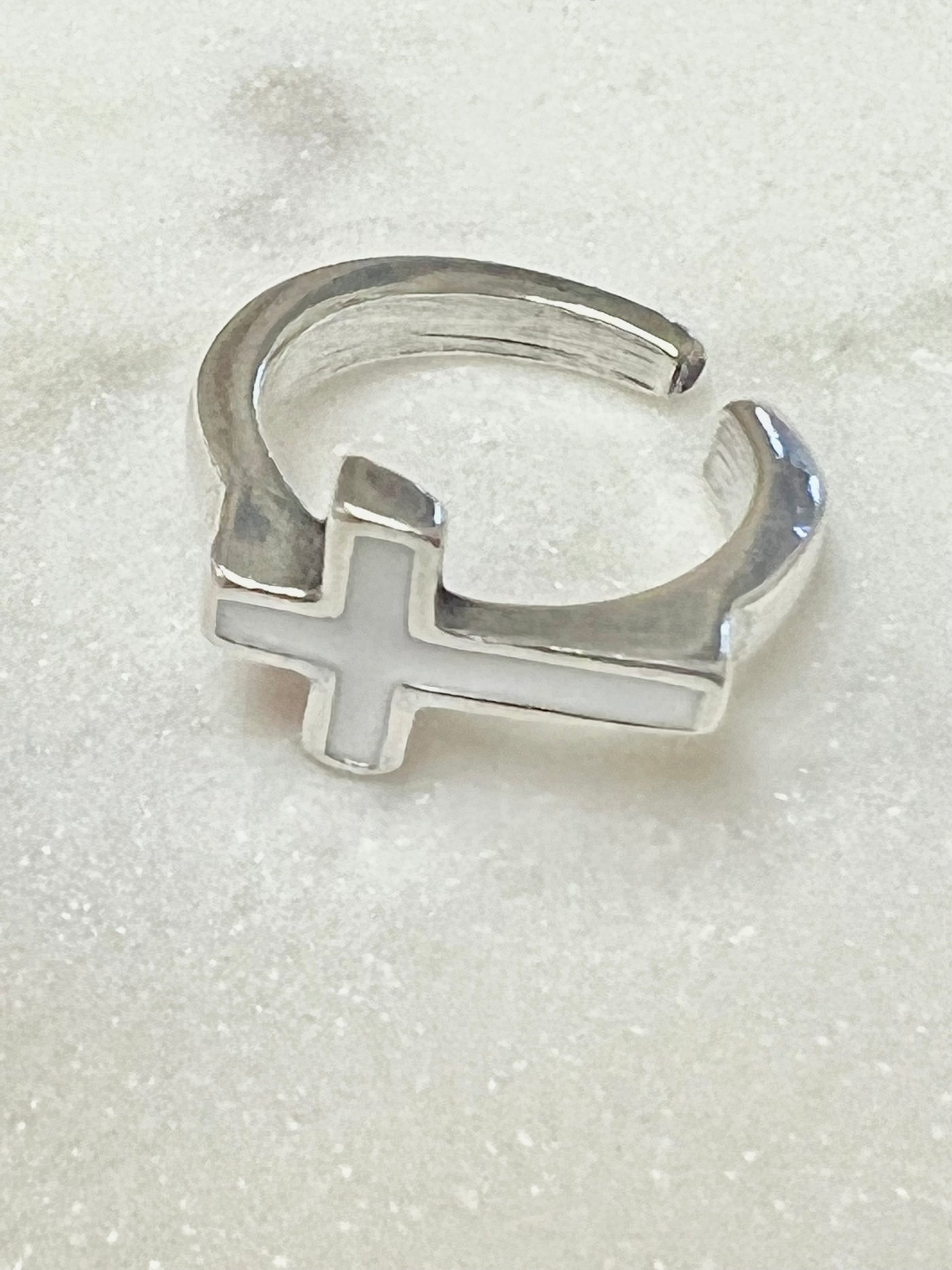 Anillos cruz plata " La Locura de Marnie "