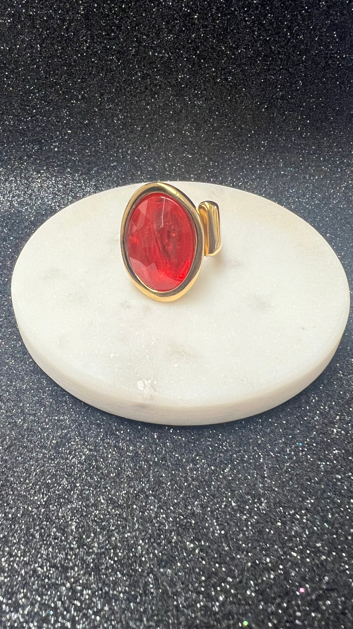 Anillo Ovalado Oro La Locura de Marnie