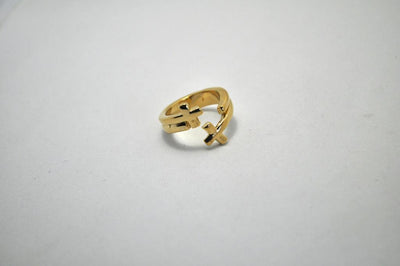 Anillo abierto acabado en dos cruces La Locura De Marnie